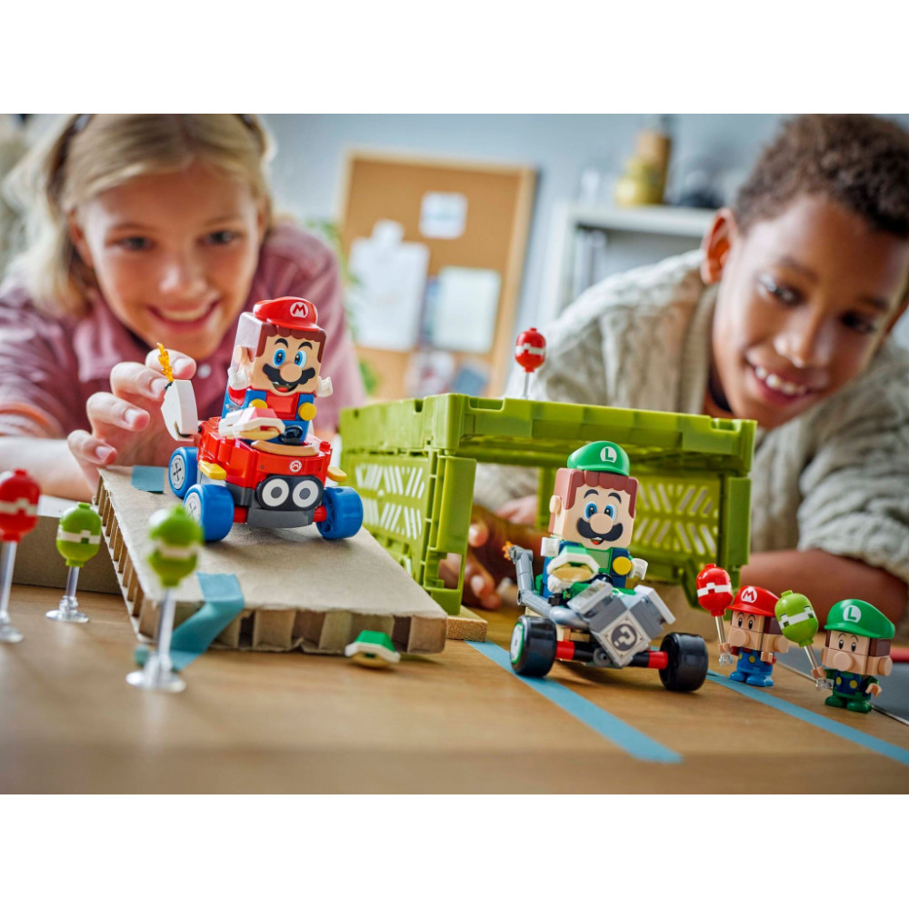 Конструктор LEGO Super Mario Mario Kart – Baby Mario vs. Baby Luigi (72034)