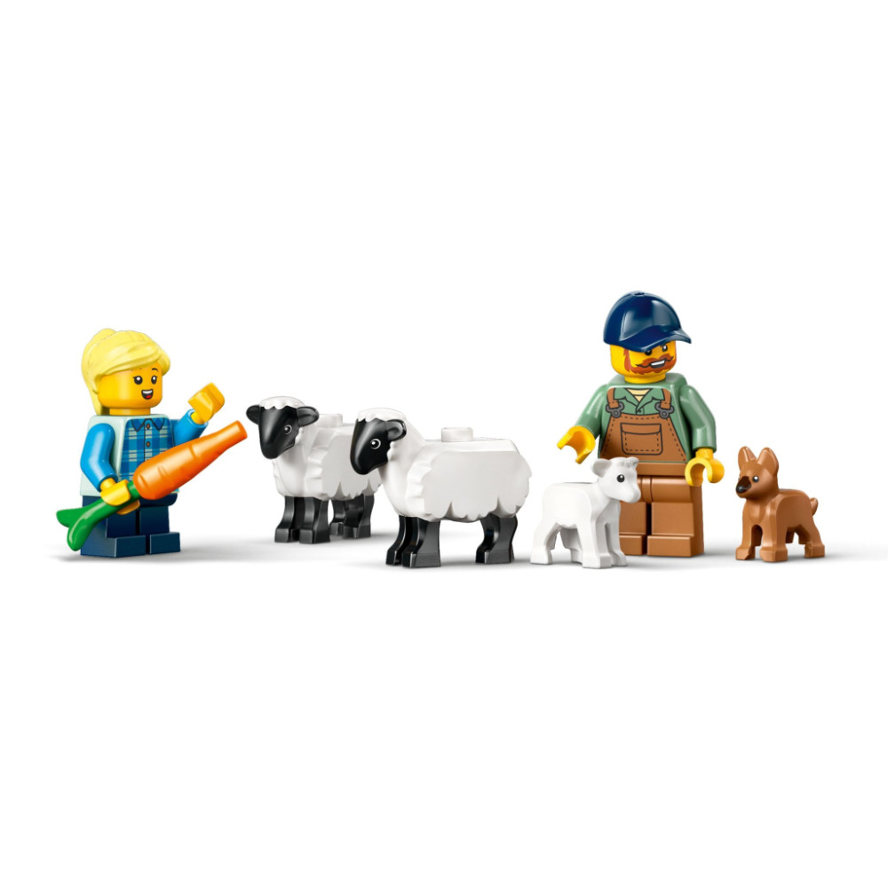 Конструктор LEGO City Червоний фермерський трактор із причепом і вівцями (60461)
