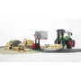Спецтехніка Bruder Трактор Claas Nectis 267F (02110) Спецтехніка Bruder Трактор Claas Nectis 267F (02110)