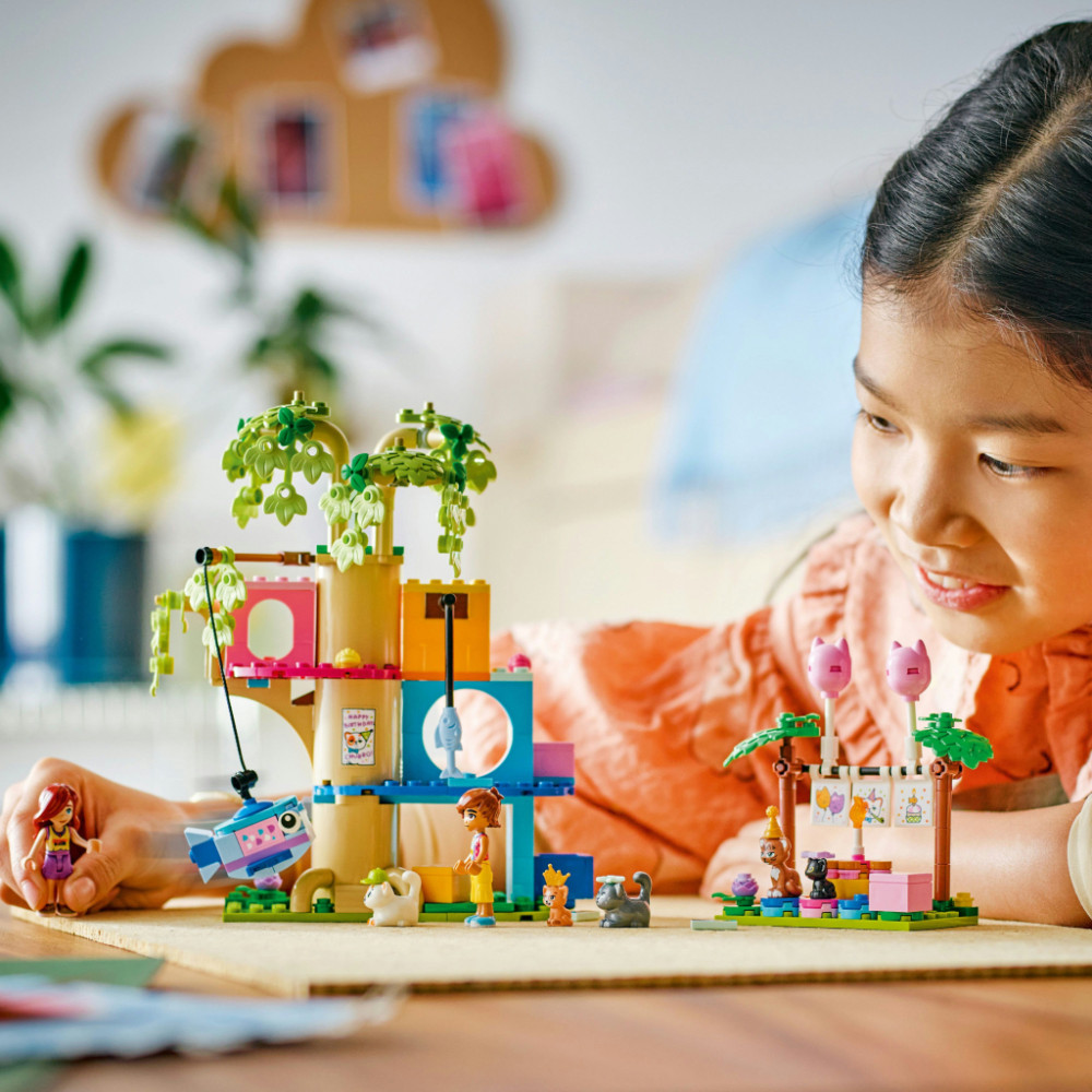 Конструктор LEGO Friends День народження кота та будинок на дереві (42666)