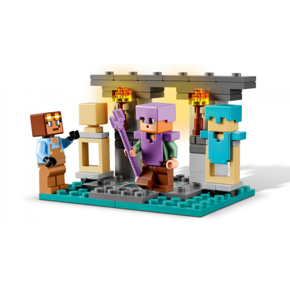 Конструктор LEGO Minecraft Зброярня 203 деталей (21252)