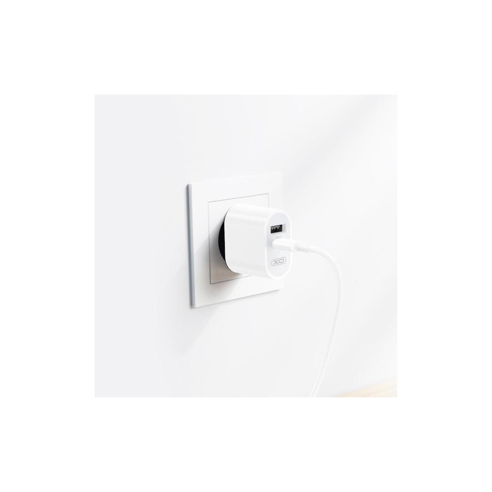 Зарядний пристрій XO L97 (1Type-C/1USB/2.4A) + Type-C - Lightning White (XO-L97-LG)